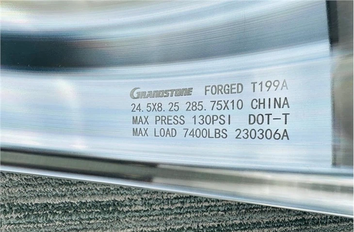 FORGED ALUMI NUM WHEELS